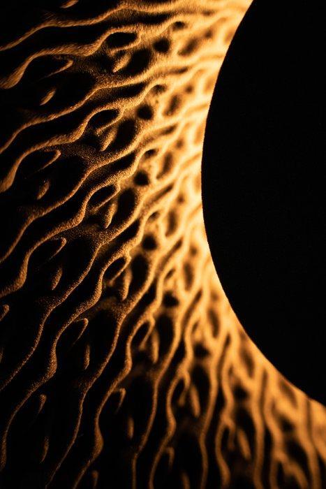 Rollo De Courcy - Wandlamp - Steen - Sun VXS 03.3 - 3D, Antiek en Kunst, Kunst | Designobjecten