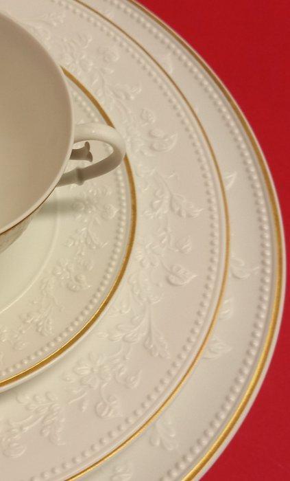 Jean Louis Coquet Limoges - Service de table (17) -, Antiek en Kunst, Antiek | Meubels | Tafels