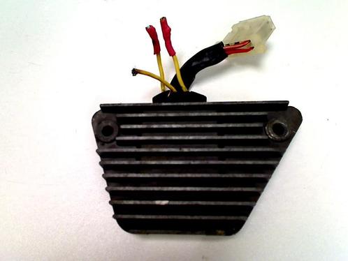 Honda VT 750 C Shadow 1983-1985 439C SPANNINGSREGELAAR, Motoren, Onderdelen | Overige, Gebruikt, Ophalen of Verzenden