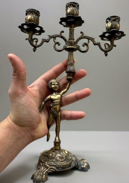 Kandelaber - Fabelachtige kandelaar van massief brons in de, Antiek en Kunst, Curiosa en Brocante
