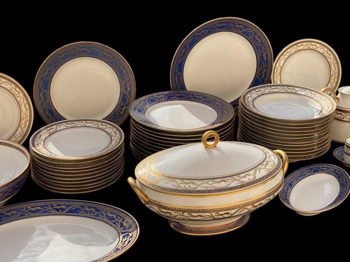 Richard Ginori, TRUSSARDI HOME - levrieri - Tafelservies, Antiek en Kunst, Antiek | Meubels | Tafels