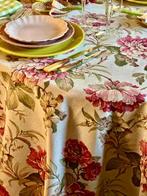 Nappe exclusive à motif bouquet de roses anglaises pour