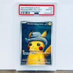 Pokémon Graded card - Pikachu grey felt hat (van gogh) 085 -, Hobby en Vrije tijd, Nieuw