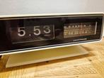 Universum Flip-Uhrenradio - W 1564 U Radio, Audio, Tv en Foto, Nieuw