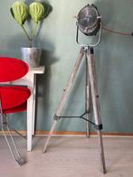 Lita - Lamp (2) - Theatreprojector - Metaal, Hout, Glas -