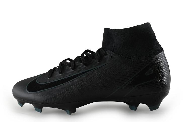 Nike Voetbalschoenen in maat 39 Zwart | 5% korting, Kinderen en Baby's, Kinderkleding | Schoenen en Sokken, Jongen of Meisje, Zo goed als nieuw