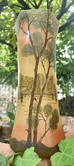LEGRAS (1839-1916) - Vase - Art Nouveau émaillé à décor, Antiek en Kunst