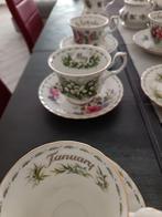 Royal Albert - Theeservies (27) - Cosmos - Porselein,, Antiek en Kunst