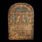 Oud-Egyptisch Hout Stele met ronde top voor Padiminty,, Verzamelen