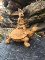 Beeld, Rabbit on Turtle - 19 cm - IJzer