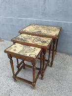 Set bijzettafels - Hout - Tafels, nest, wereldkaart