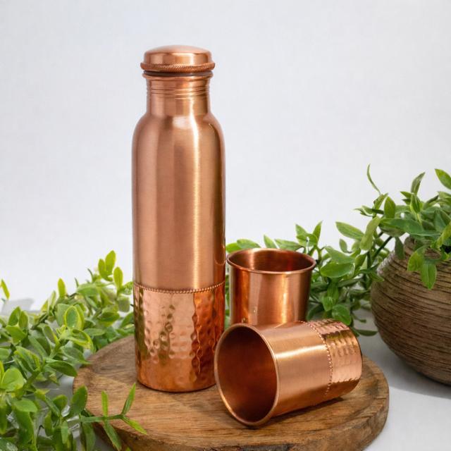 Puur koperen set van fles sequence ± 950 ml met 2 rechte, Sports & Fitness, Produits de santé, Wellness & Bien-être, Enlèvement ou Envoi