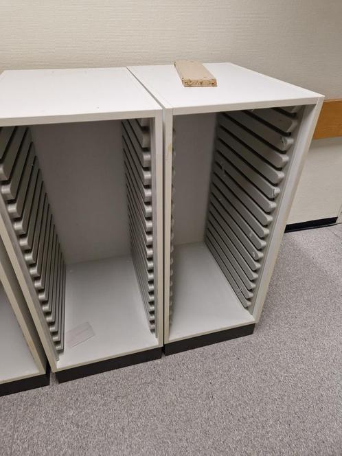 Scanmodul ISO kast  open front gebruikt 110cm hoog per, Huis en Inrichting, Kasten | Roldeurkasten en Archiefkasten, Ophalen of Verzenden