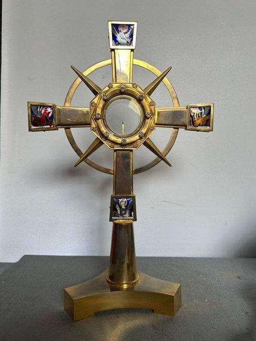 Monstrans - Emaille, Glas, Messing - 1990-2000 - 47 cm, Antiek en Kunst, Kunst | Niet-Westerse kunst