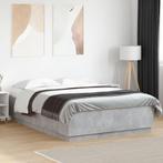 vidaXL Bedframe bewerkt hout betongrijs 140x200 cm, Huis en Inrichting, Slaapkamer | Bedden, Verzenden, Nieuw
