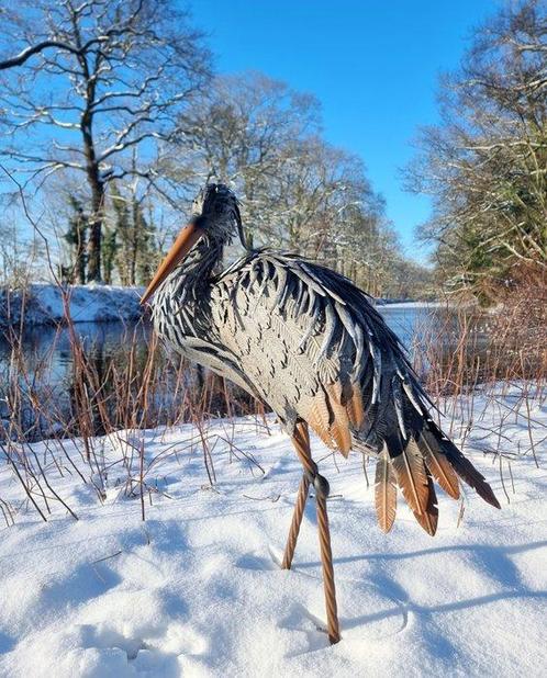 Beeldje - Levensechte reiger - metal, Antiquités & Art, Art | Objets design