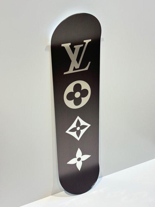 Rob Van More (XX) - Skating by Louis Vuitton, Antiek en Kunst, Kunst | Designobjecten