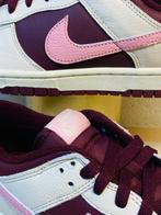 Nike - Valentine’s Days Dunk Low P40,5 - Sneakers - Maat: EU, Kleding | Heren, Nieuw