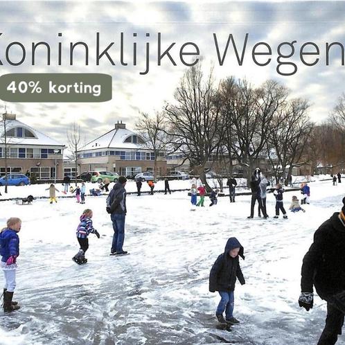 Koninklijke wegen 9789082055306 Charlotte Bogaert, Boeken, Kunst en Cultuur | Fotografie en Design, Zo goed als nieuw, Verzenden