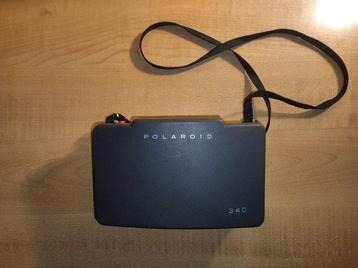 Polaroid Automatic 340 Land Camera | Instant camera