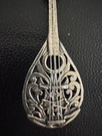 Figure - Poncho - Argent 800