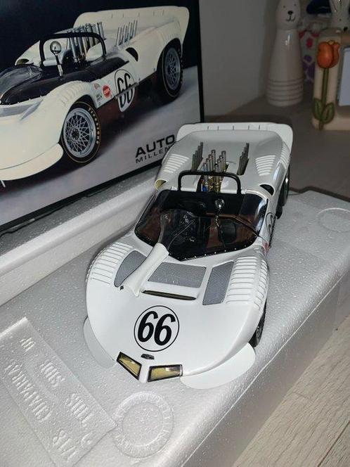Autoart 1:18 - Modelauto - Chaparral 2, Hobby en Vrije tijd, Modelauto's | 1:5 tot 1:12