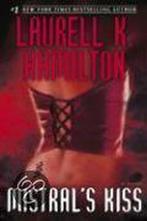 Mistrals Kiss 9780345443588 Laurell K. Hamilton, Verzenden, Laurell K. Hamilton