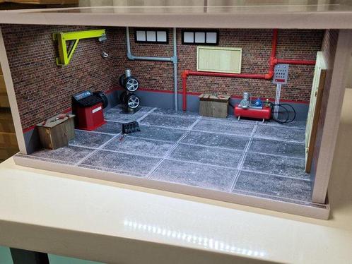 SD-modelcartuning 1:18 - Modelauto - XXL Garage / Werkplaats, Hobby en Vrije tijd, Modelauto's | 1:5 tot 1:12