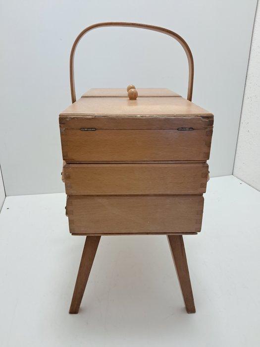 Naaidoos - Hout, Antiek en Kunst, Kunst | Designobjecten