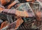 Favoloso tessuto delle collezioni  Enzo degli Angiuoni in, Antiek en Kunst, Antiek | Tapijten, Tafelkleden en Textiel