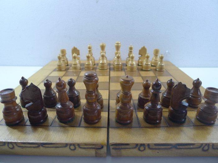 Jeu déchecs en bois de buis plombé et feutré avec échiquier, Antiquités & Art, Curiosités & Brocante