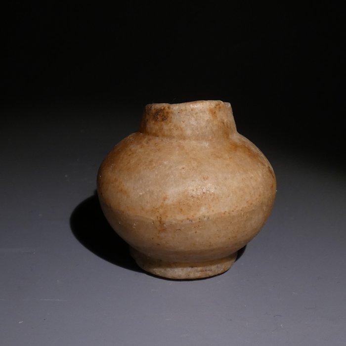 Oud-Egyptisch Albast Kohl-pot. 4,5 cm H. Nieuwe Koninkrijk,, Verzamelen, Mineralen en Fossielen