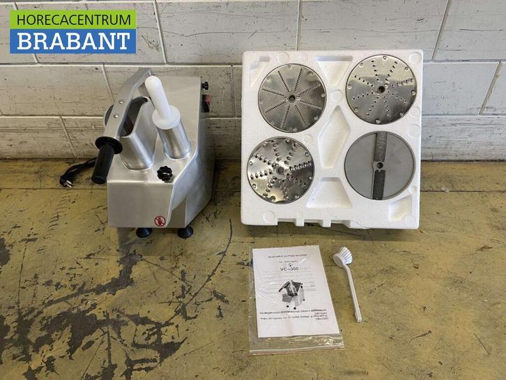 Groentesnijmachine met 2 snijschijven en 3 raspen 230V, Articles professionnels, Horeca | Équipement de cuisine, Enlèvement ou Envoi
