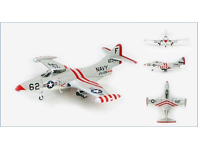 Schaal 1:48 HOBBY MASTER Grumman F9F-2 Panther ATU-206,..., Hobby en Vrije tijd, Modelbouw | Vliegtuigen en Helikopters, Nieuw