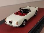 Matrix 1:43 - Cabriolet miniature - Alfa Romeo 2600 Spider, Nieuw