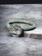 Oud-Grieks Brons, Very Rare Ring  (Zonder Minimumprijs)