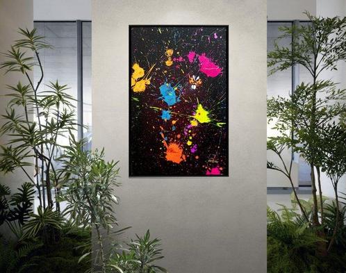 UTOPIA XX - ladybug with flowers Black, Antiek en Kunst, Kunst | Schilderijen | Modern