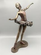 Beeldje - Ballerina - Hars, Antiek en Kunst