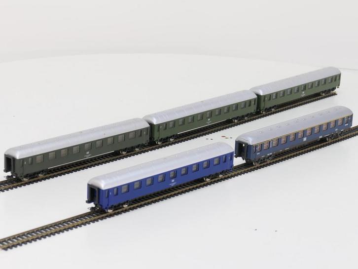Schaal H0 Lima personenrijtuigen set 5-delig van de DB #5805, Hobby en Vrije tijd, Modeltreinen | H0, Gelijkstroom, Analoog, Gebruikt
