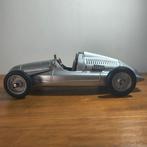 CMC 1:18 - Voiture miniature - Auto-Union Typ D (1938–1939)