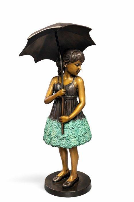 Beeld, Nieuw bronzen beeld “Girl with Umbrella” – Belgische, Antiek en Kunst, Curiosa en Brocante
