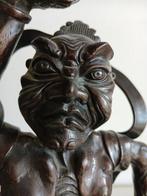 Beeldje - Japanese monk/devil holding bell - Brons, Antiek en Kunst