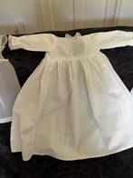 unknown - Maison de poupées Dolls’ dresses and set of laces, Antiek en Kunst, Antiek | Speelgoed