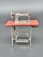 Miniatuur beeldje - Miniatura maquina de coser plata 925 -