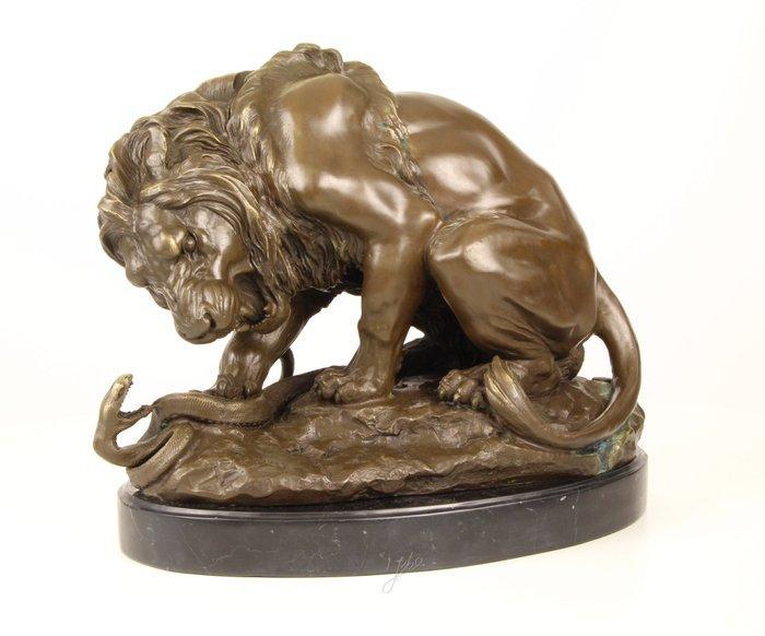sculptuur, Large and Heavy Hand-Sculpted Bronze Lion, Antiquités & Art, Curiosités & Brocante