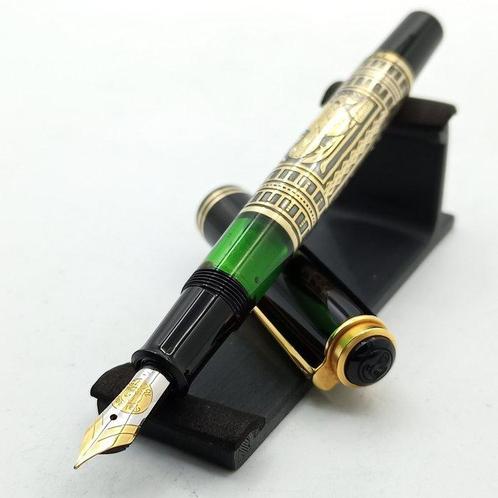 Pelikan - Toledo M700 - Vulpen, Collections, Stylos