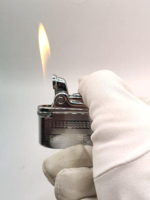 Maruman - Sans Prix de Réserve - Briquet de poche - Plaqué, Verzamelen, Rookartikelen, Aanstekers en Luciferdoosjes