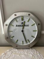 Horloge van de Audemars Piguet-dealer -   Aluminium -, Antiek en Kunst, Antiek | Klokken