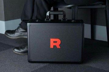 Pokémon - 1 Booster box - Glory of Team Rocket Attaché Case