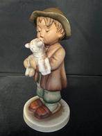 Goebel - Beeldje - Boy with Lamb ( The Lost Sheep) - TMK2